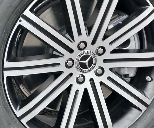 New 2026 Mercedes-Benz GLE 450e 4MATIC image 14