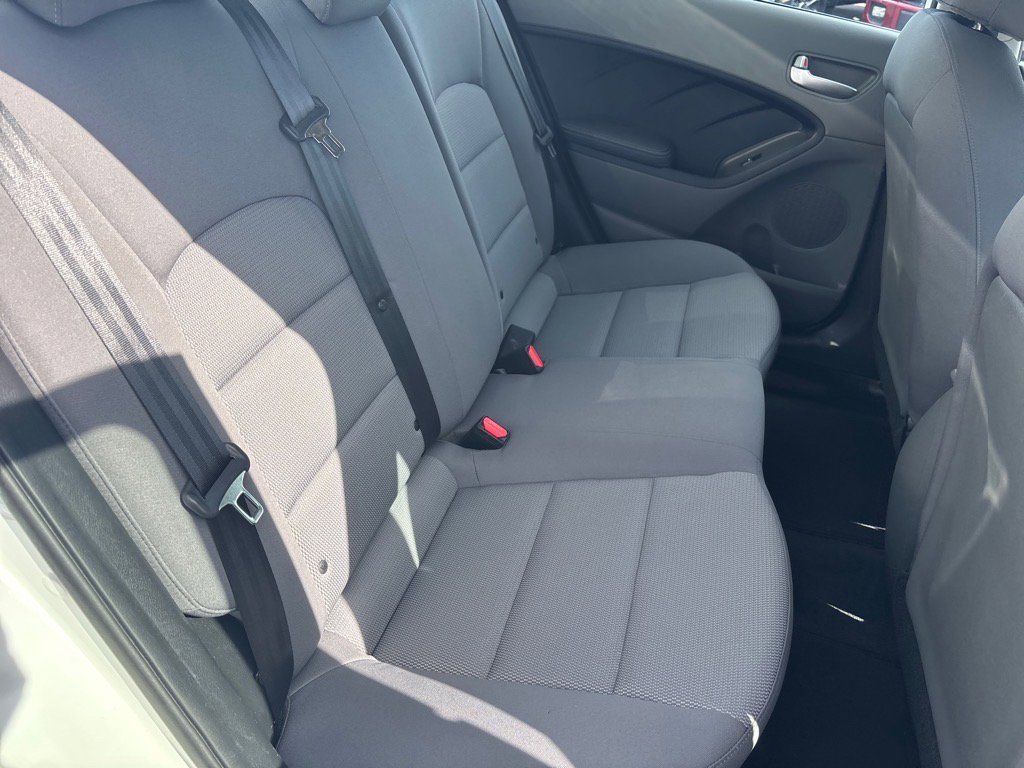 Used 2018 Kia Forte LX image 18