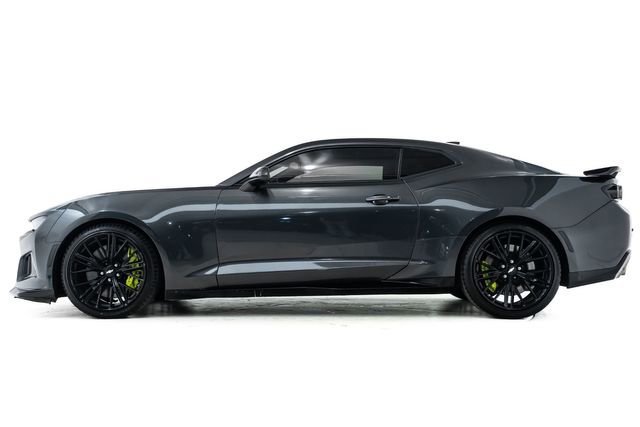 Used 2017 Chevrolet Camaro ZL1 image 10