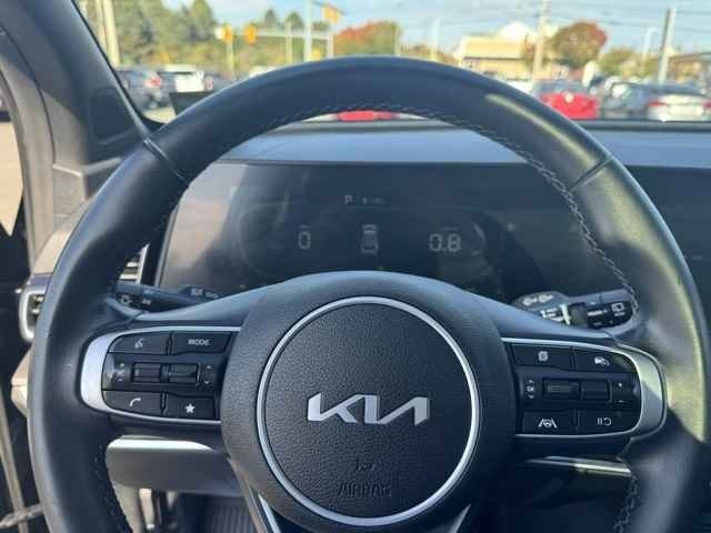 Used 2023 Kia Sportage X-Line w/ X-Line Premium Package image 16