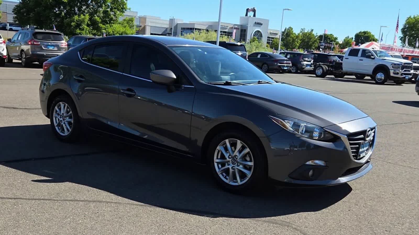 Used 2015 MAZDA MAZDA3 i Grand Touring FWD image 2