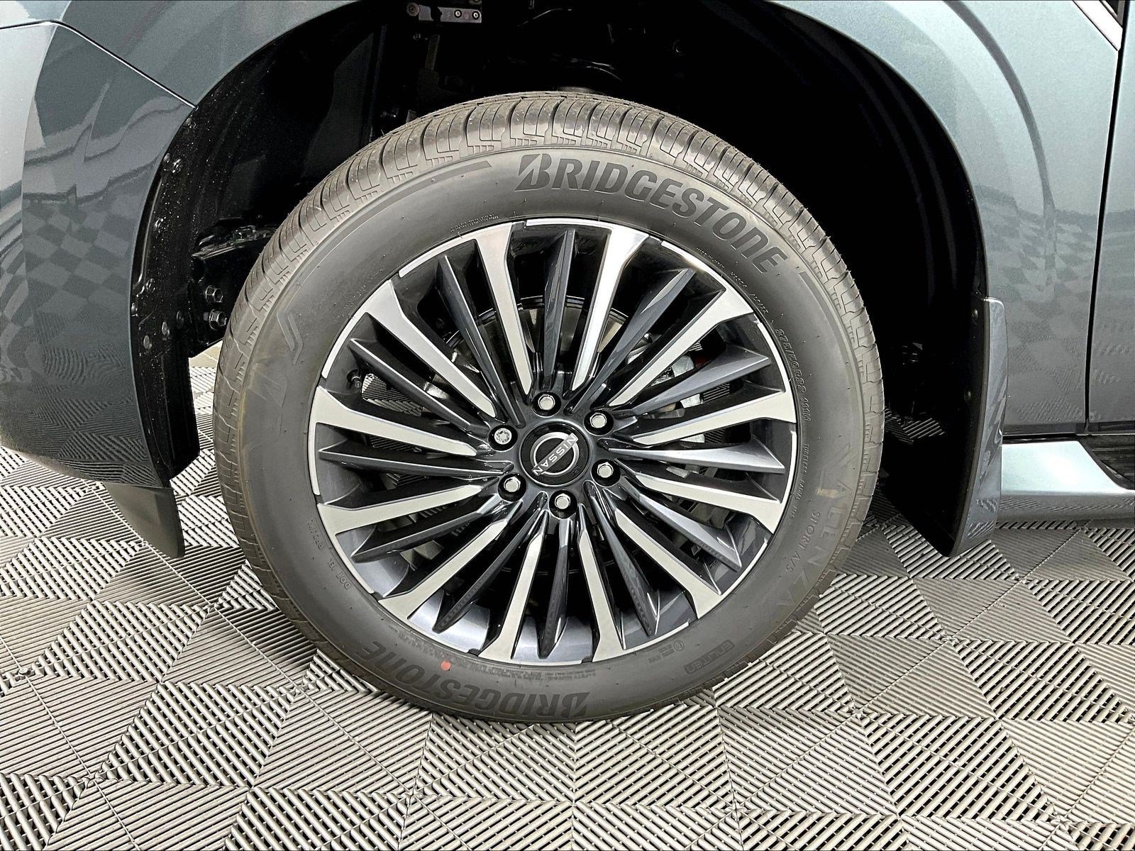 New 2026 Nissan Armada Platinum Reserve w/ Accent Package AWD/4WD image 23