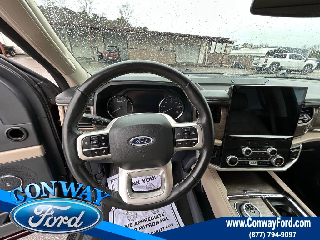 Used 2024 Ford Expedition Max Limited image 32