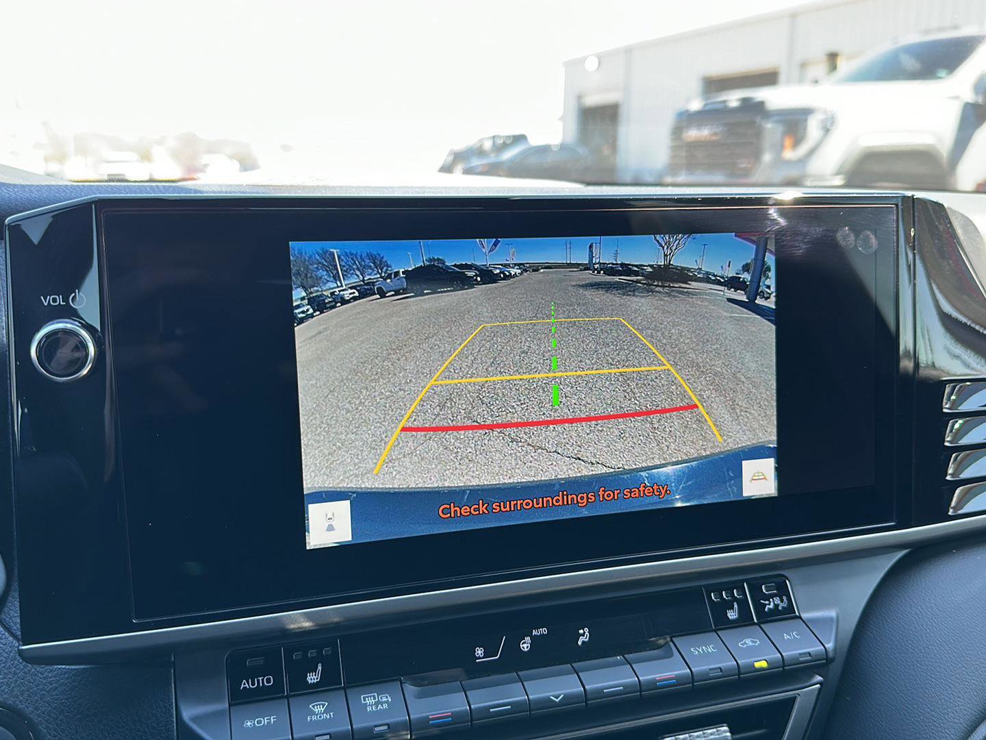 Used 2025 Toyota Camry XSE FWD image 32