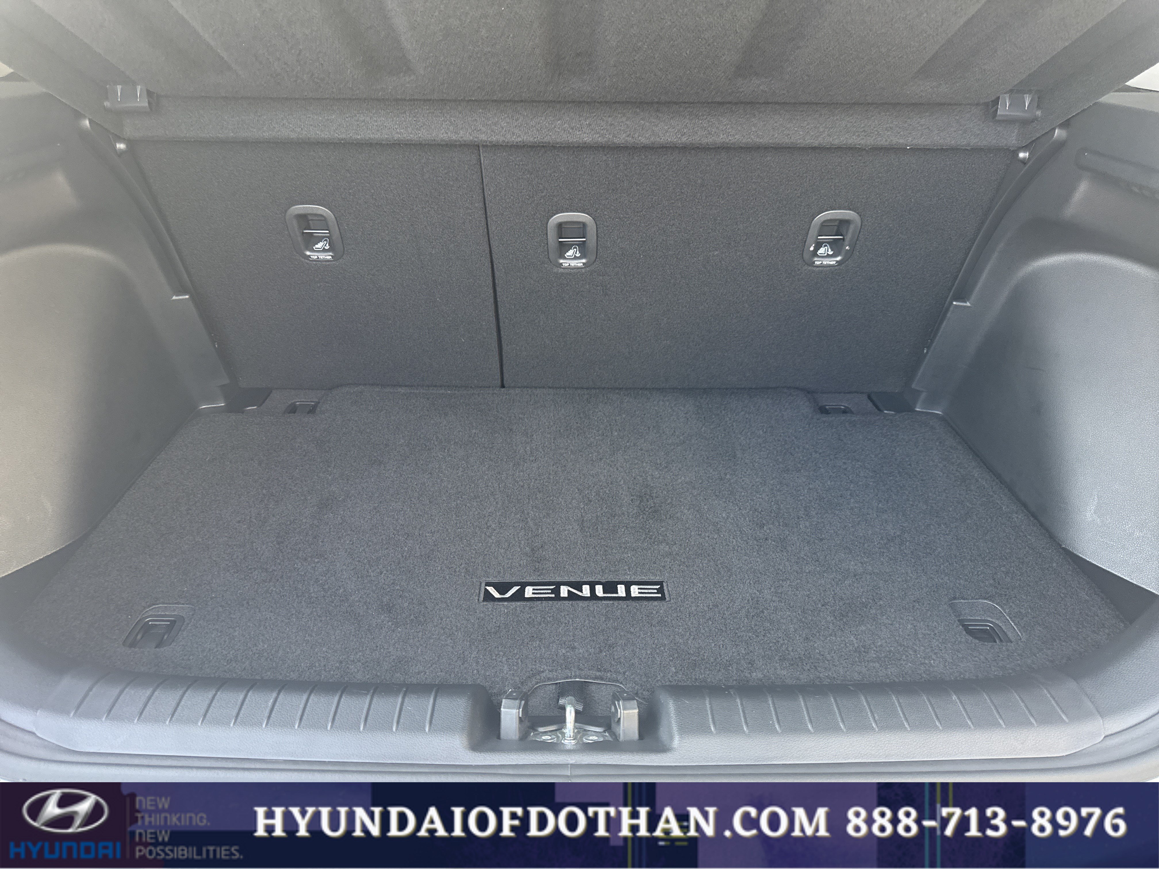 Certified 2025 Hyundai Venue SEL FWD image 13