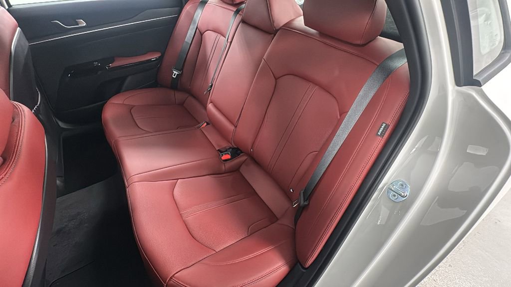 New 2026 Kia K5 GT-Line image 12