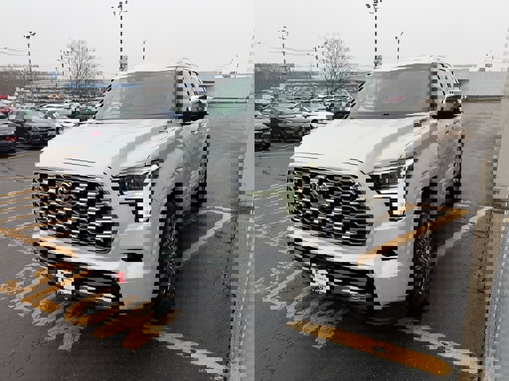 Certified 2024 Toyota Sequoia Capstone image 9