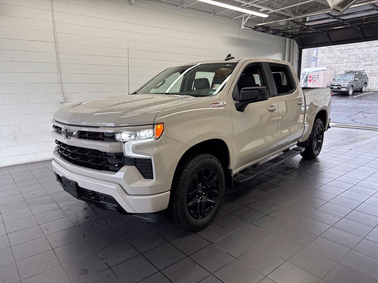 Used 2026 Chevrolet Silverado 1500 RST w/ Convenience Package II AWD/4WD image 4