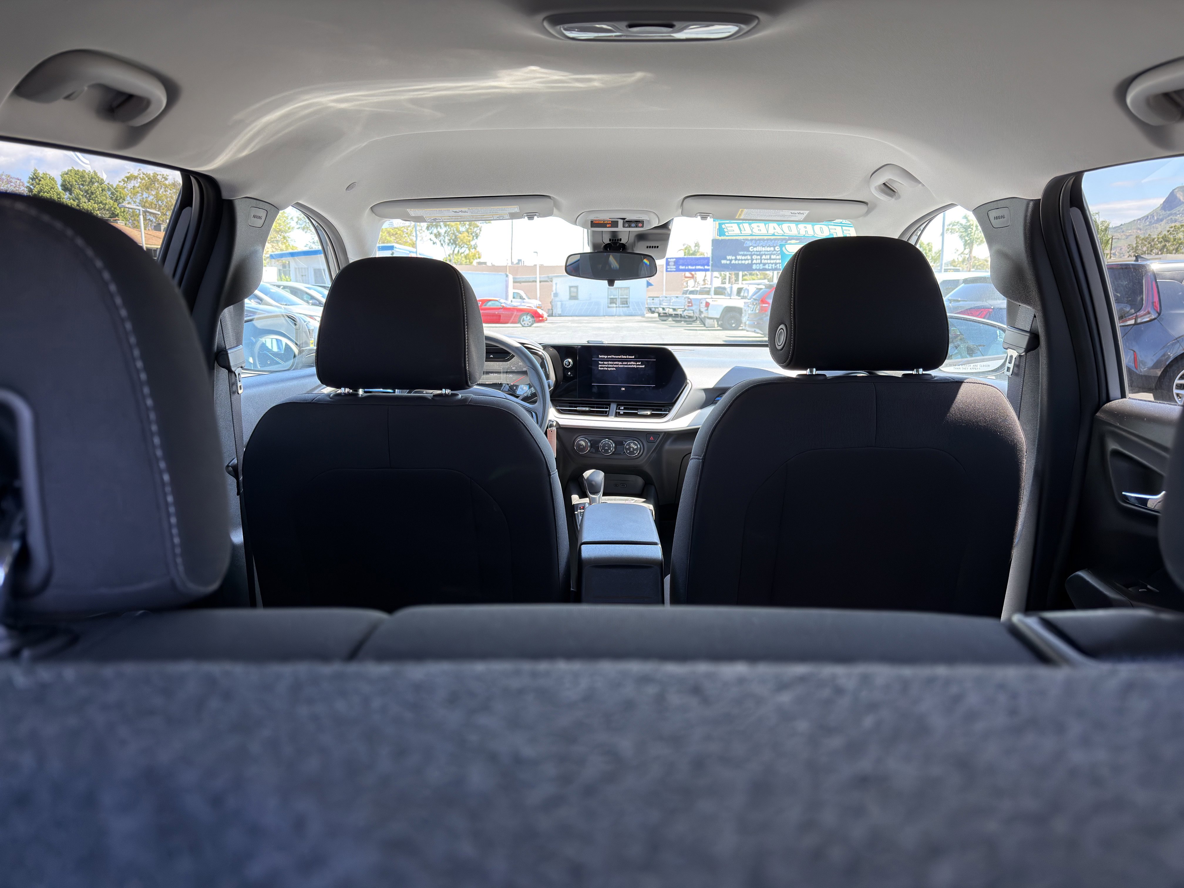 Used 2025 Chevrolet Trax LS FWD image 16
