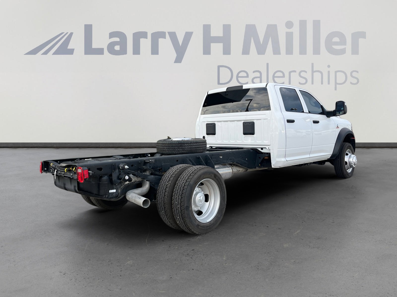 New 2026 RAM 5500 Tradesman image 5