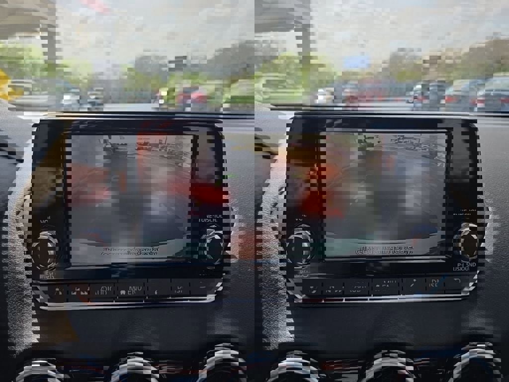 Used 2021 Nissan Sentra S image 20