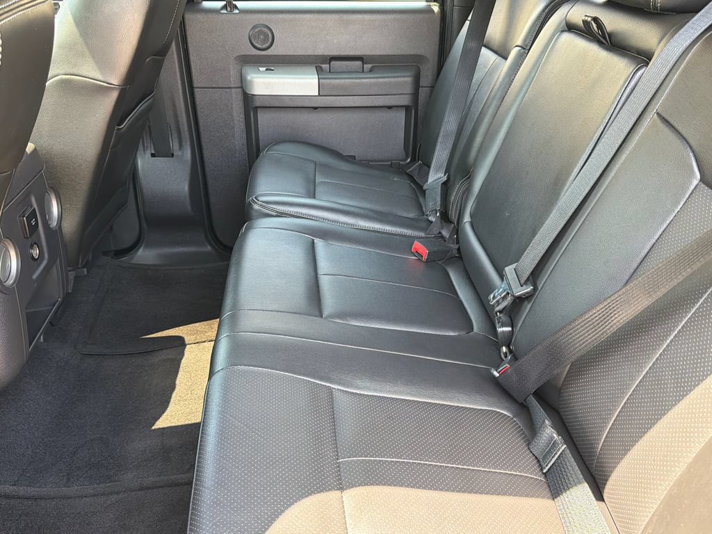 Used 2016 Ford F250 Lariat w/ Lariat Ultimate Package AWD/4WD image 17