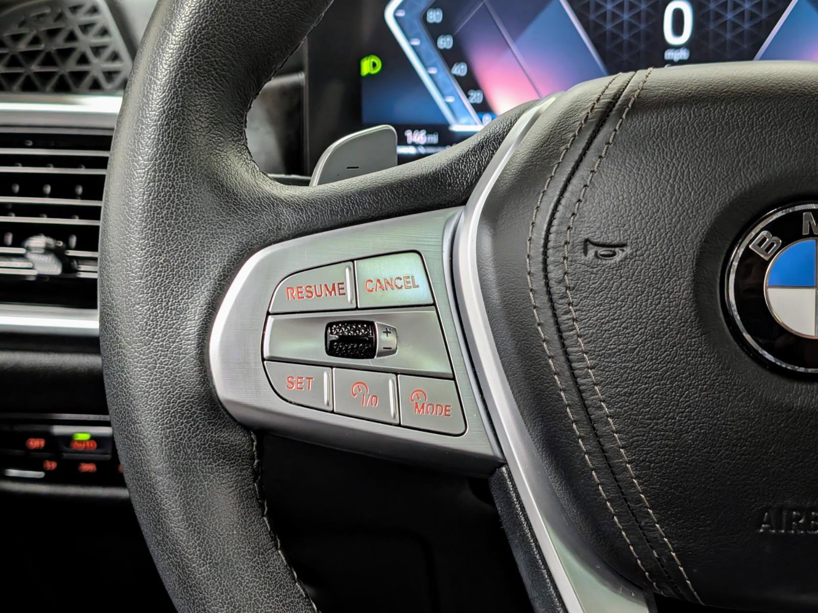 Used 2023 BMW X7 xDrive40i w/ Premium Package image 45