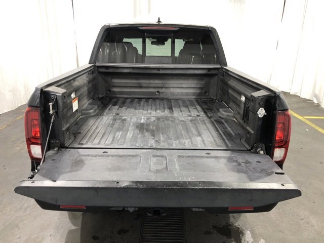 Used 2018 Honda Ridgeline Black Edition image 9