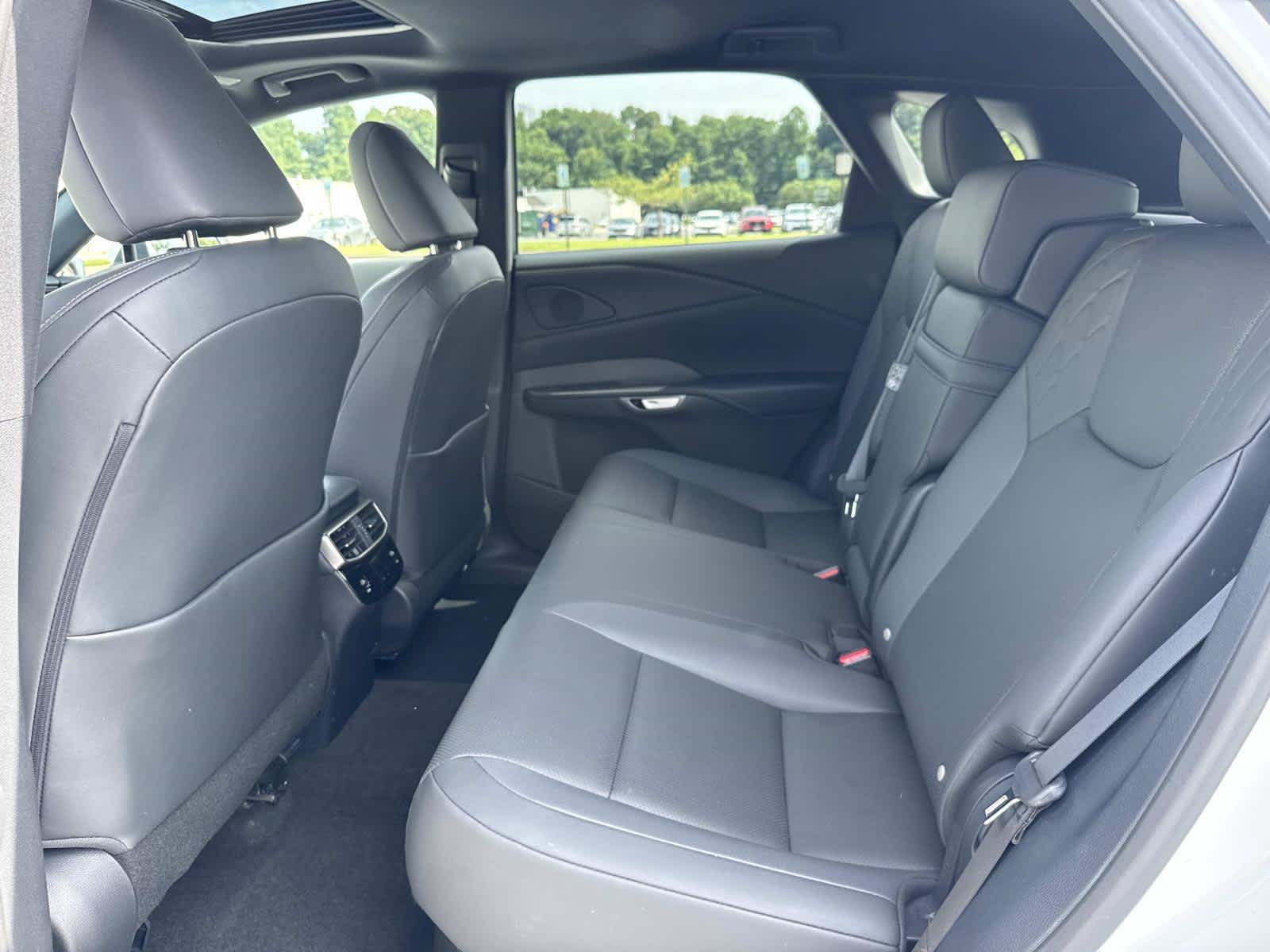 Used 2024 Lexus RX 350 Premium w/ Accessory Package (Z1) AWD/4WD image 26