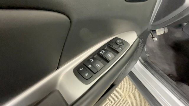 Used 2017 Dodge Journey SE w/ Blacktop Package AWD/4WD image 17