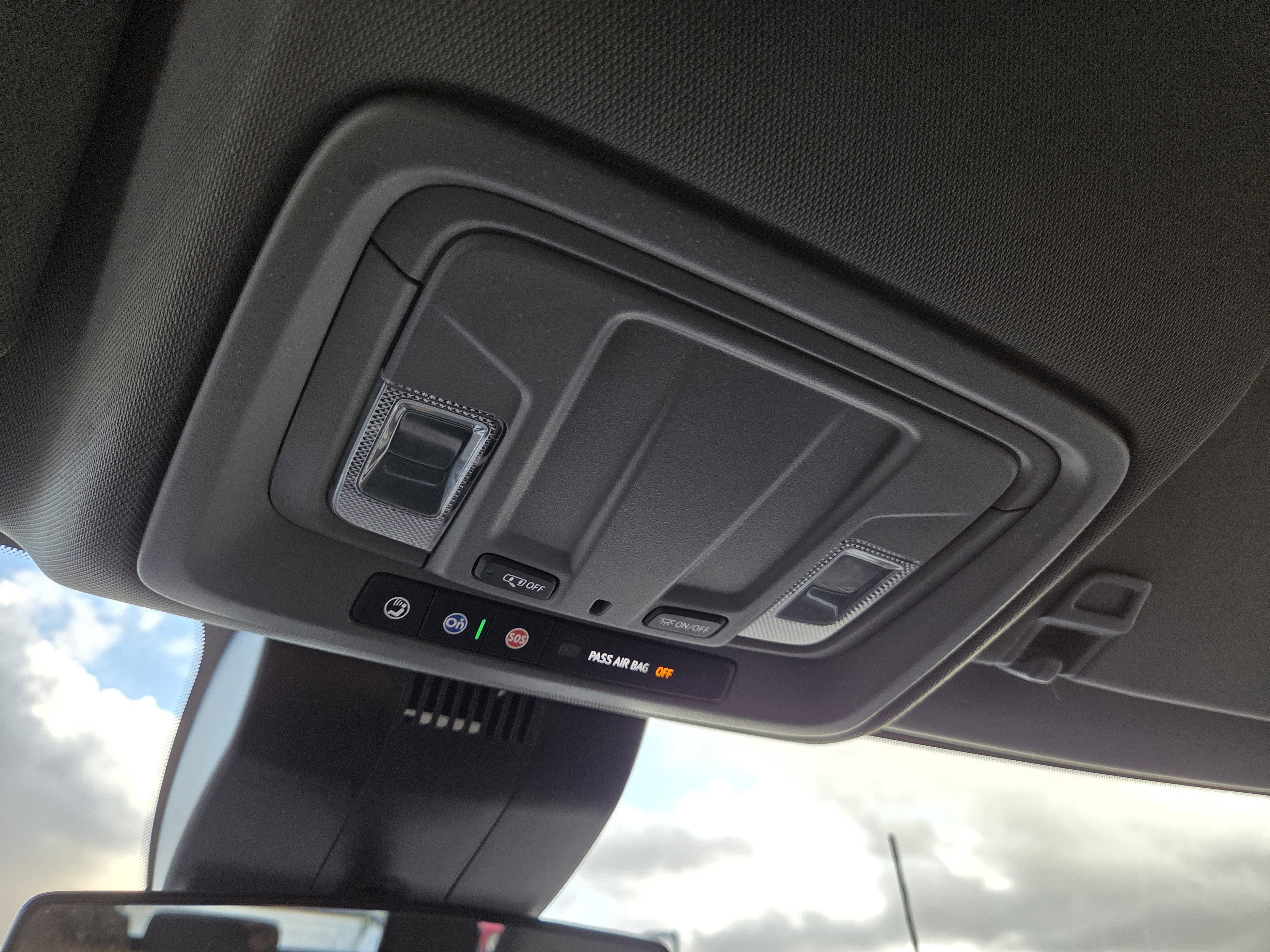 Used 2024 Chevrolet Silverado 2500 LT image 40