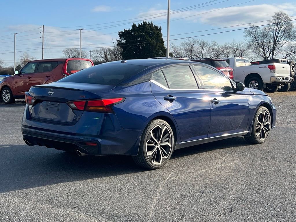 Used 2024 Nissan Altima 2.5 SR w/ SR Premium Package image 5