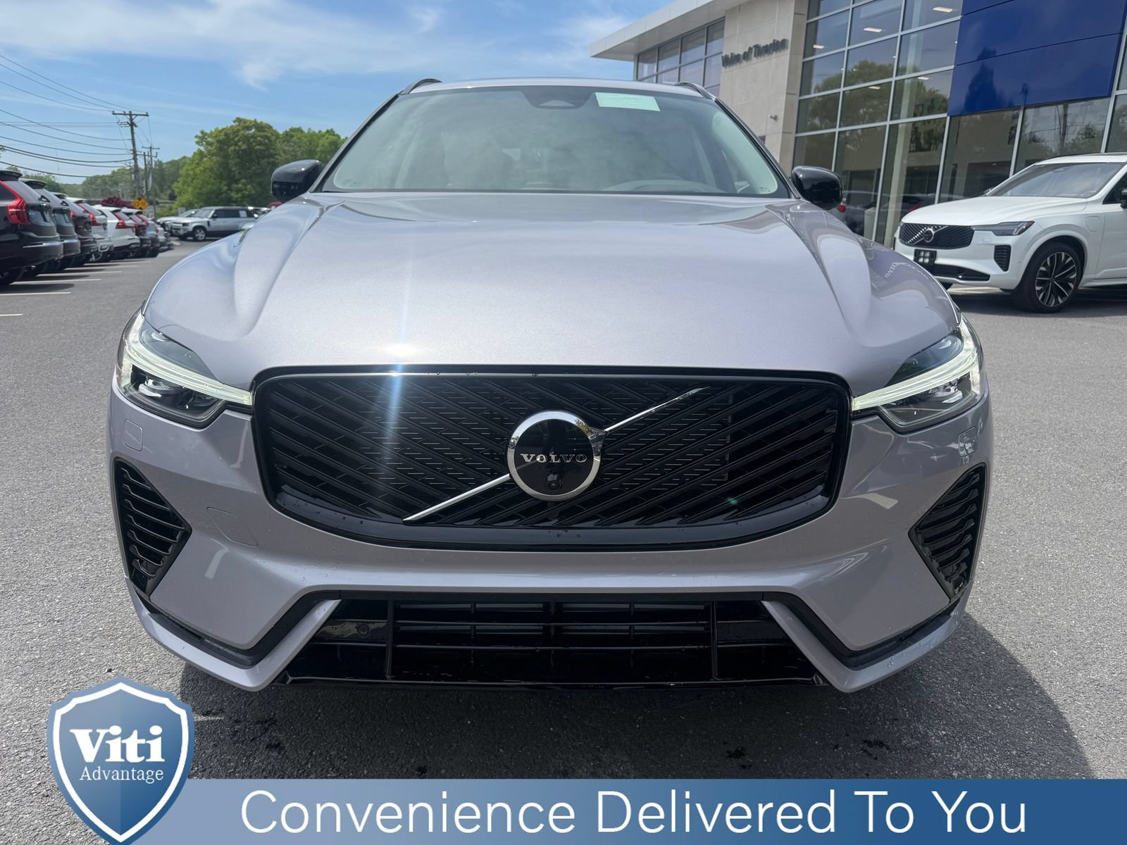 New 2026 Volvo XC60 T8 Ultra w/ Protection Package Premier AWD/4WD image 3