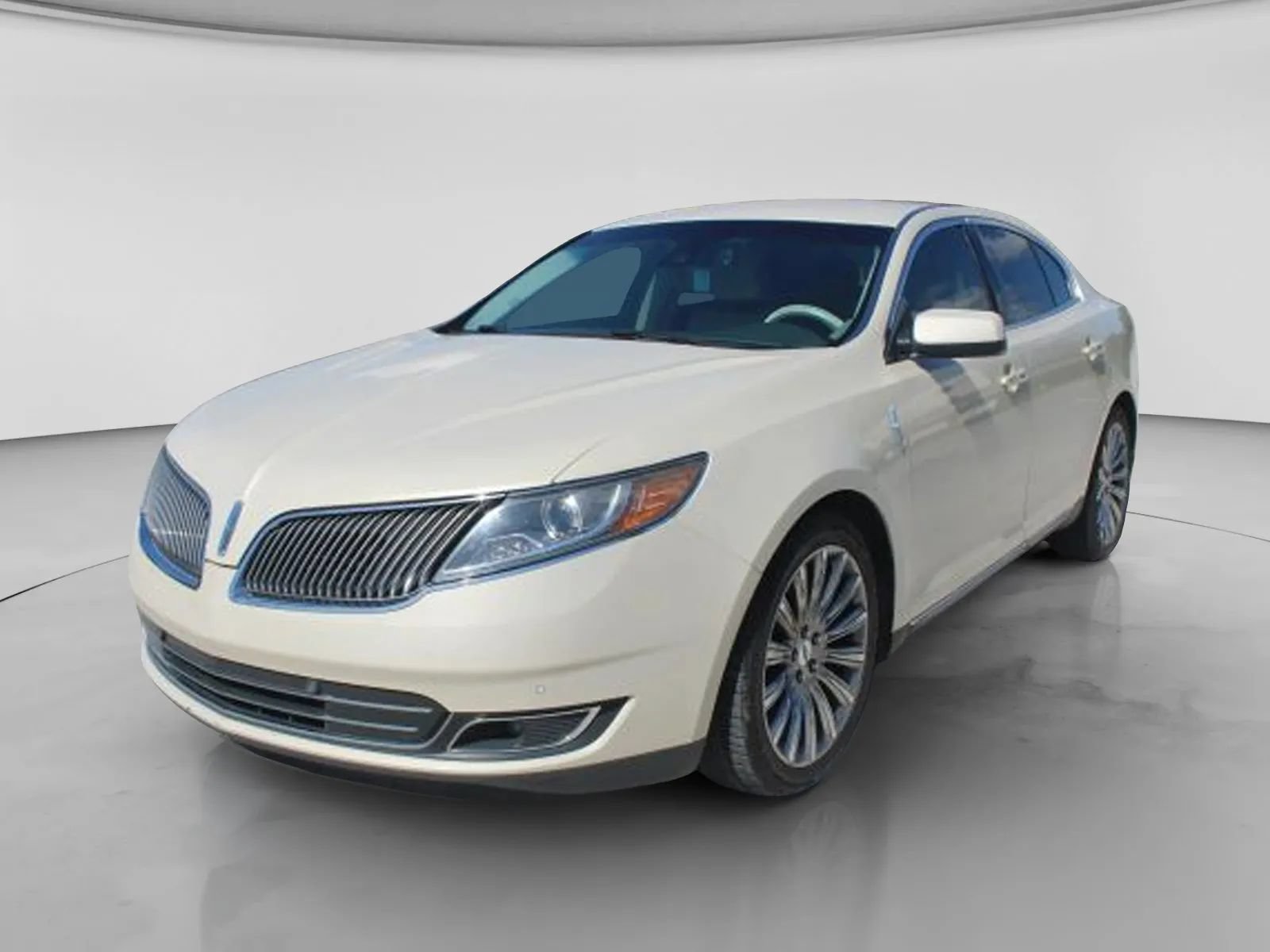Used 2014 Lincoln MKS w/ Equipment Group 101A FWD image 2
