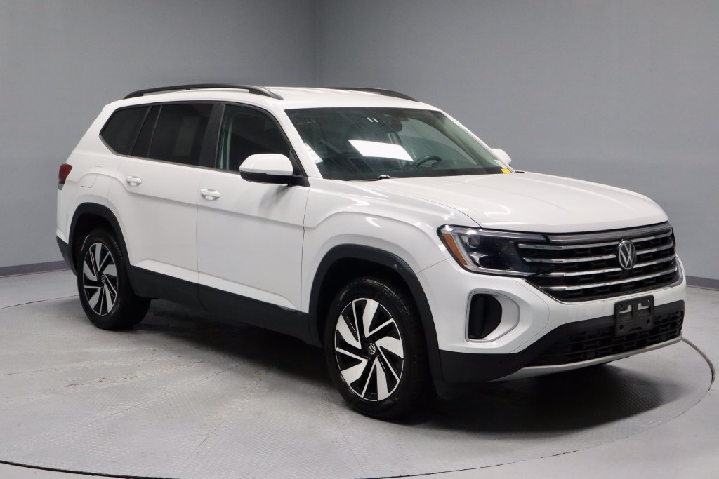 Used 2025 Volkswagen Atlas SE