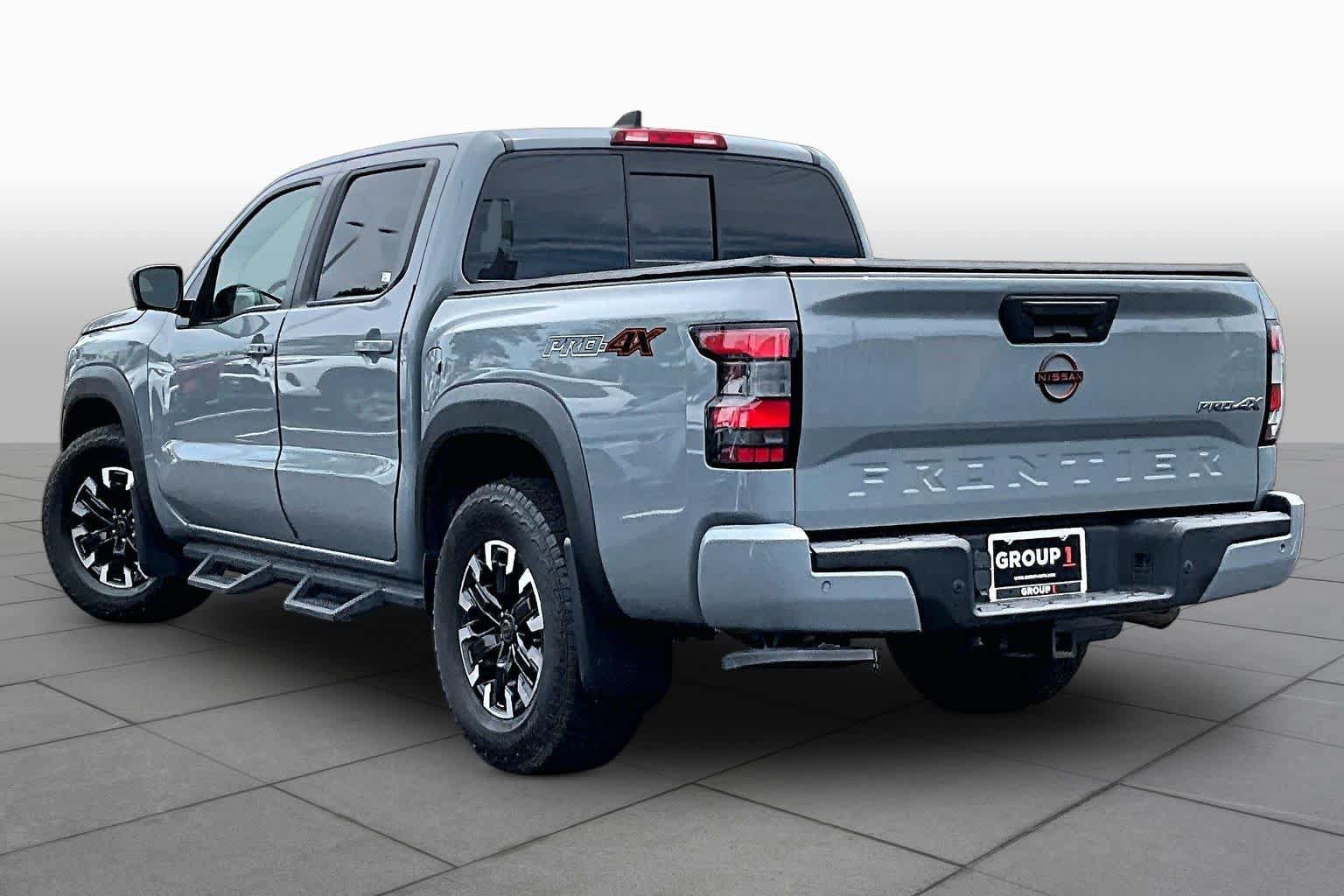 Used 2022 Nissan Frontier PRO-4X AWD/4WD image 12