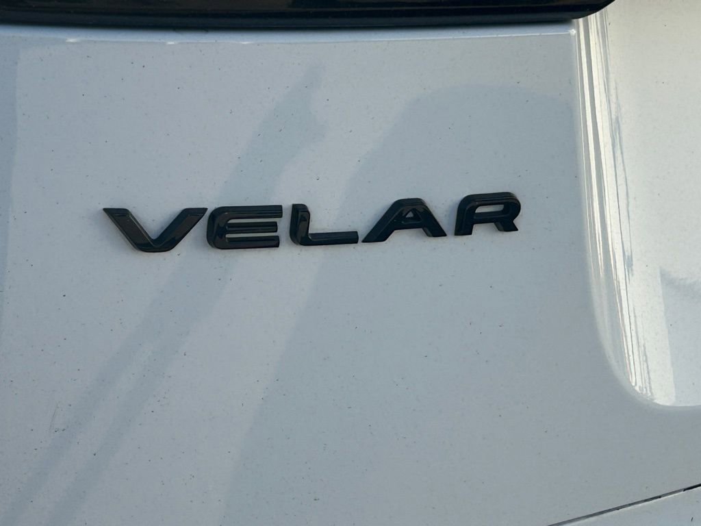 Used 2025 Land Rover Range Rover Velar Dynamic SE image 20