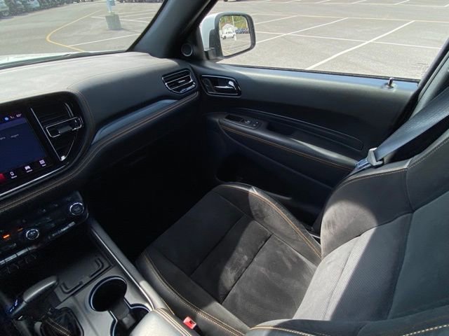 Used 2022 Dodge Durango R/T w/ Quick Order Package 22F AWD/4WD image 27