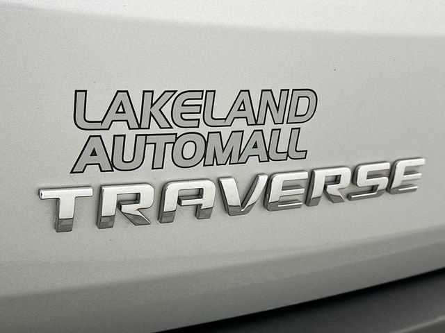 Used 2020 Chevrolet Traverse LT FWD image 29