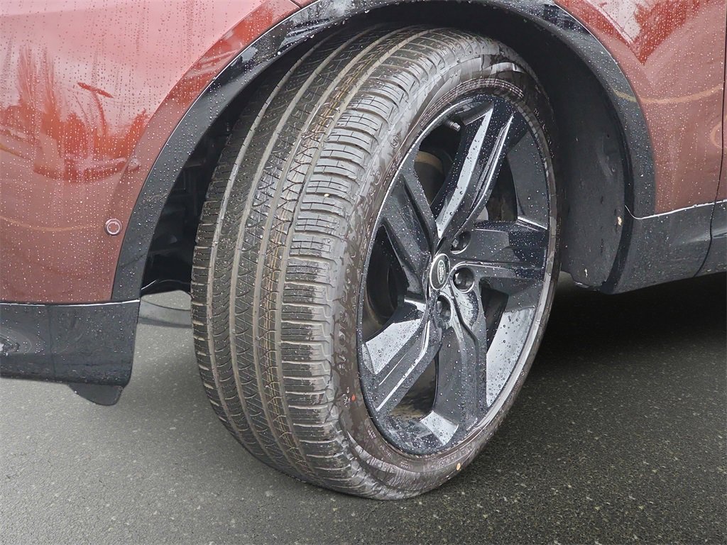 New 2026 Land Rover Discovery Limited Edition image 34