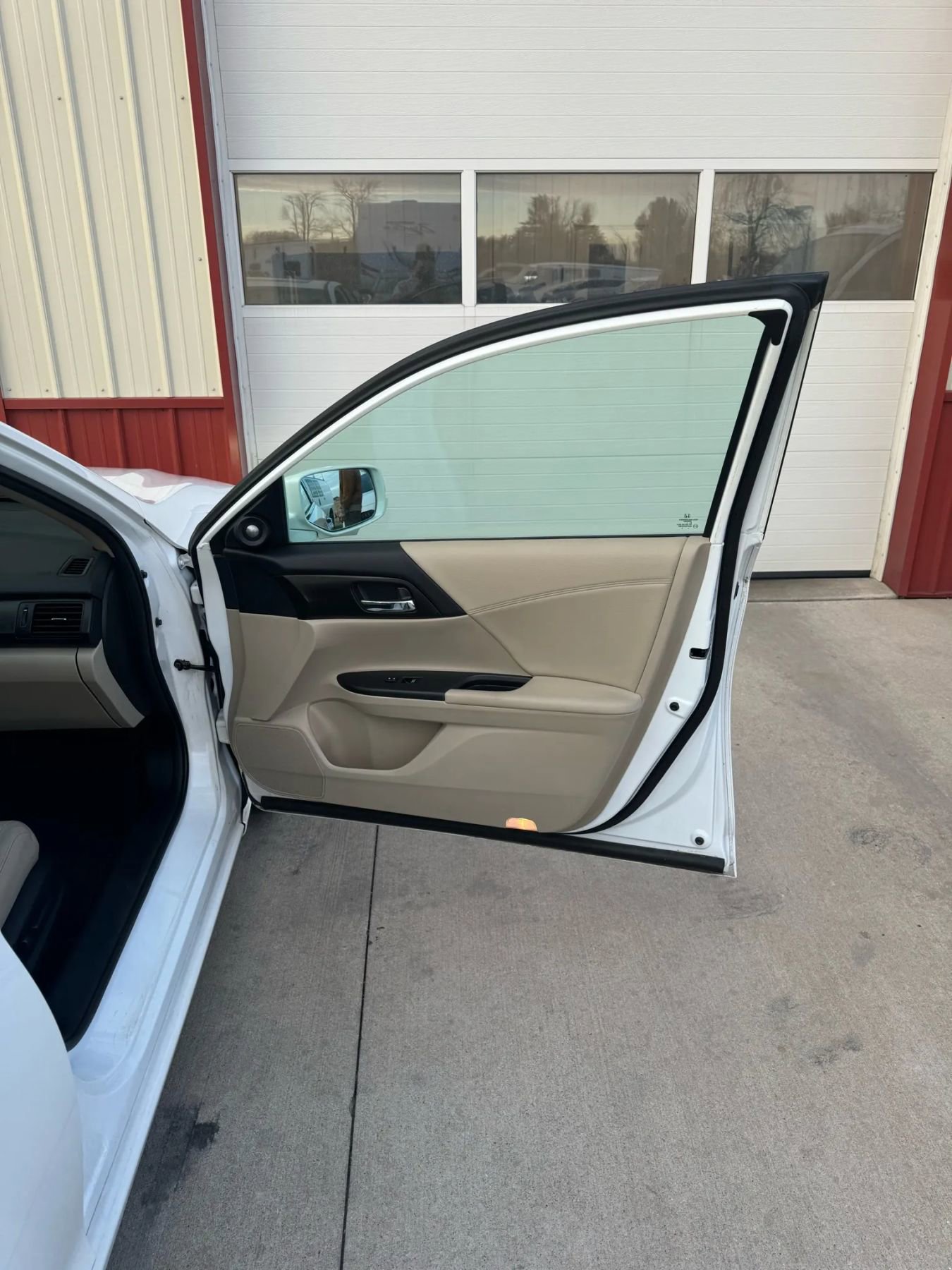 Used 2013 Honda Accord EX-L image 14