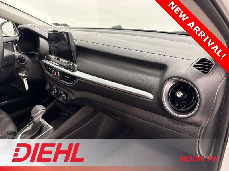 Used 2022 Kia Forte LXS image 13