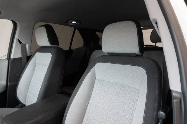 Used 2024 Chevrolet Equinox LS FWD image 15