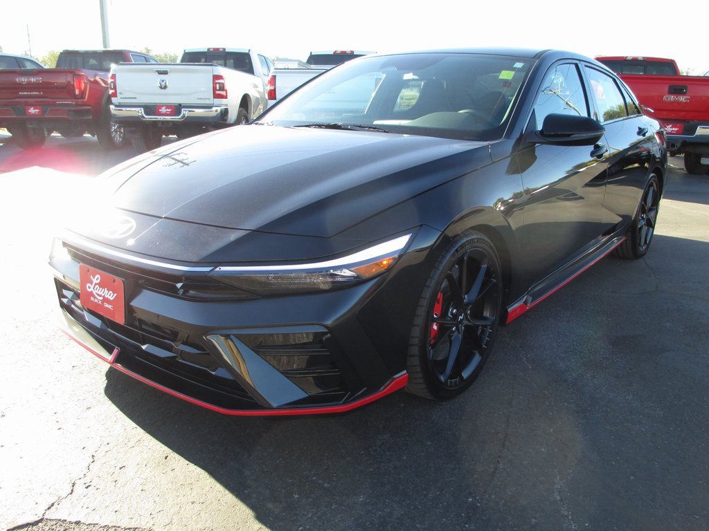Used 2025 Hyundai Elantra N image 9