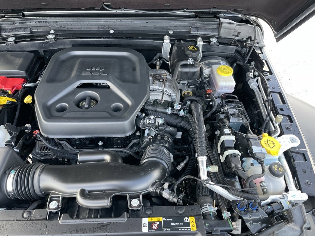 Used 2023 Jeep Wrangler Sport S image 36