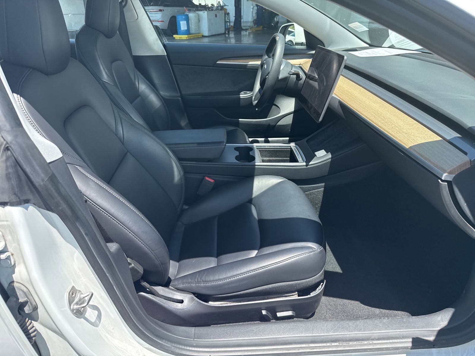 Used 2021 Tesla Model 3 Standard Range Plus RWD image 13