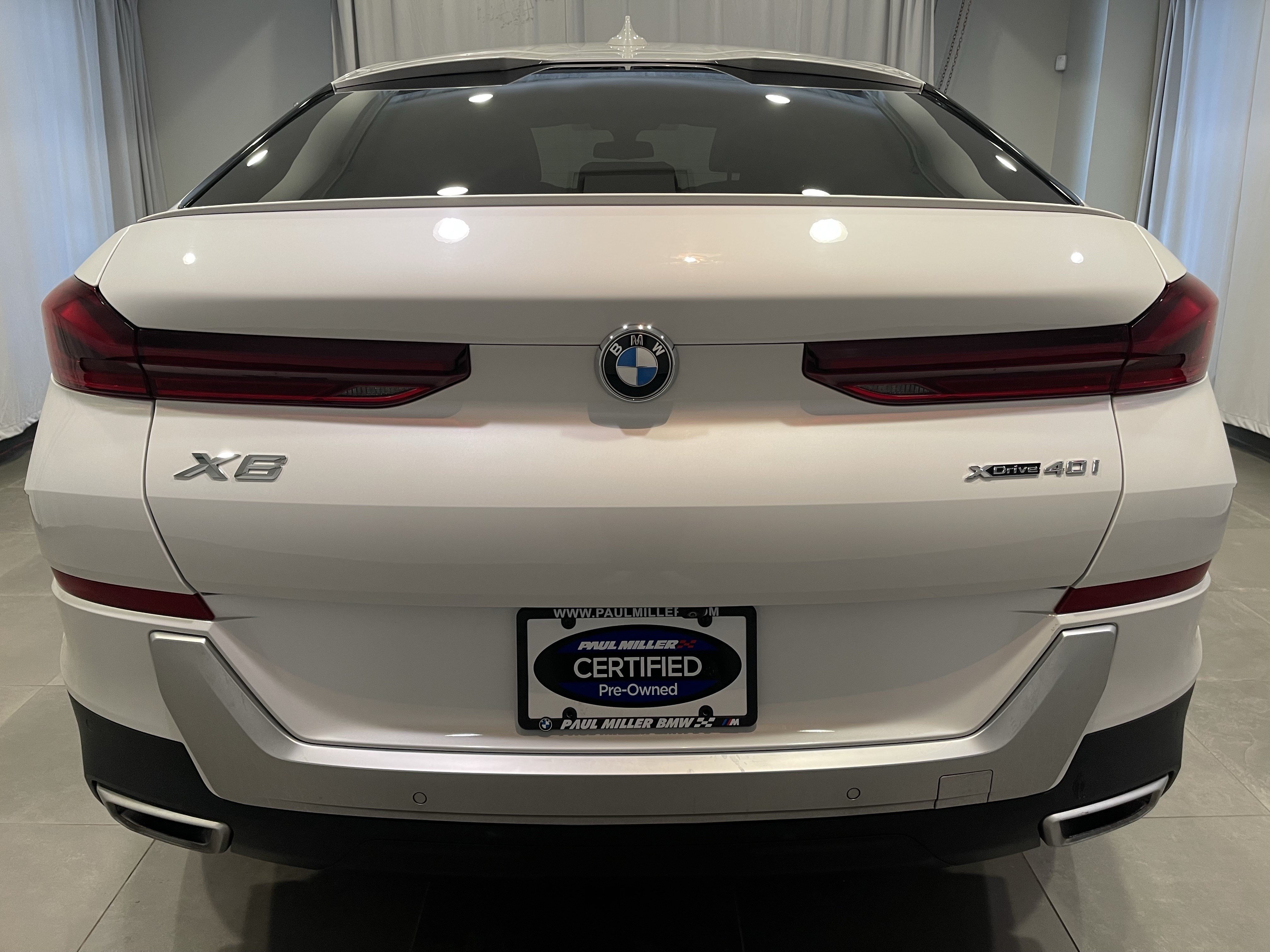 Used 2022 BMW X6 xDrive40i w/ Premium Package AWD/4WD image 5