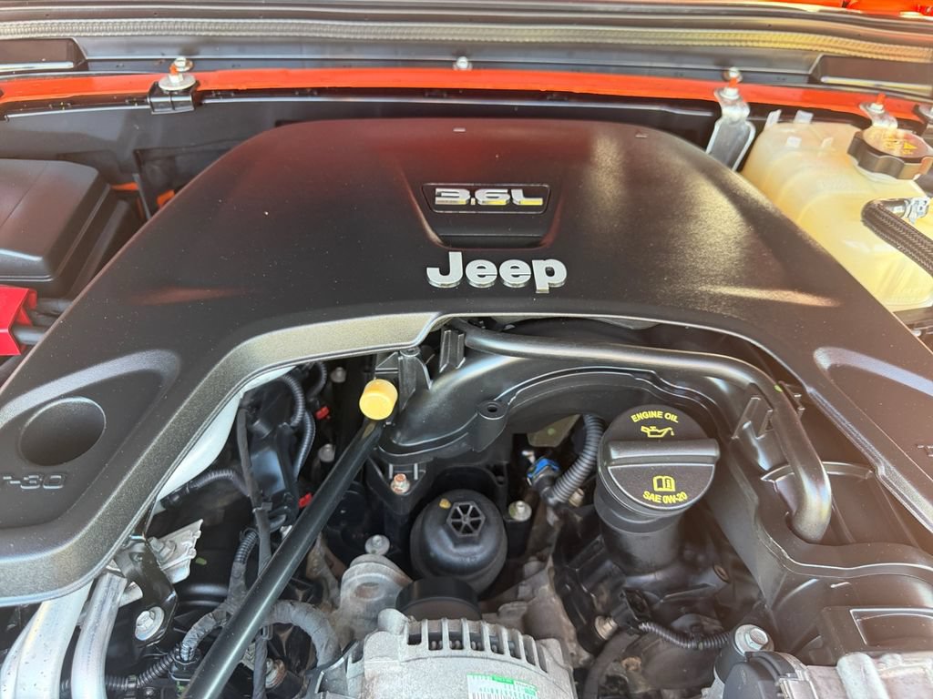 Certified 2019 Jeep Wrangler Unlimited Sport S AWD/4WD image 20