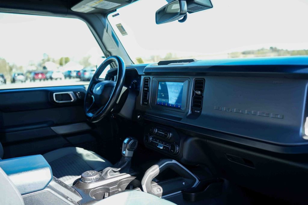 Used 2021 Ford Bronco Outer Banks AWD/4WD image 16