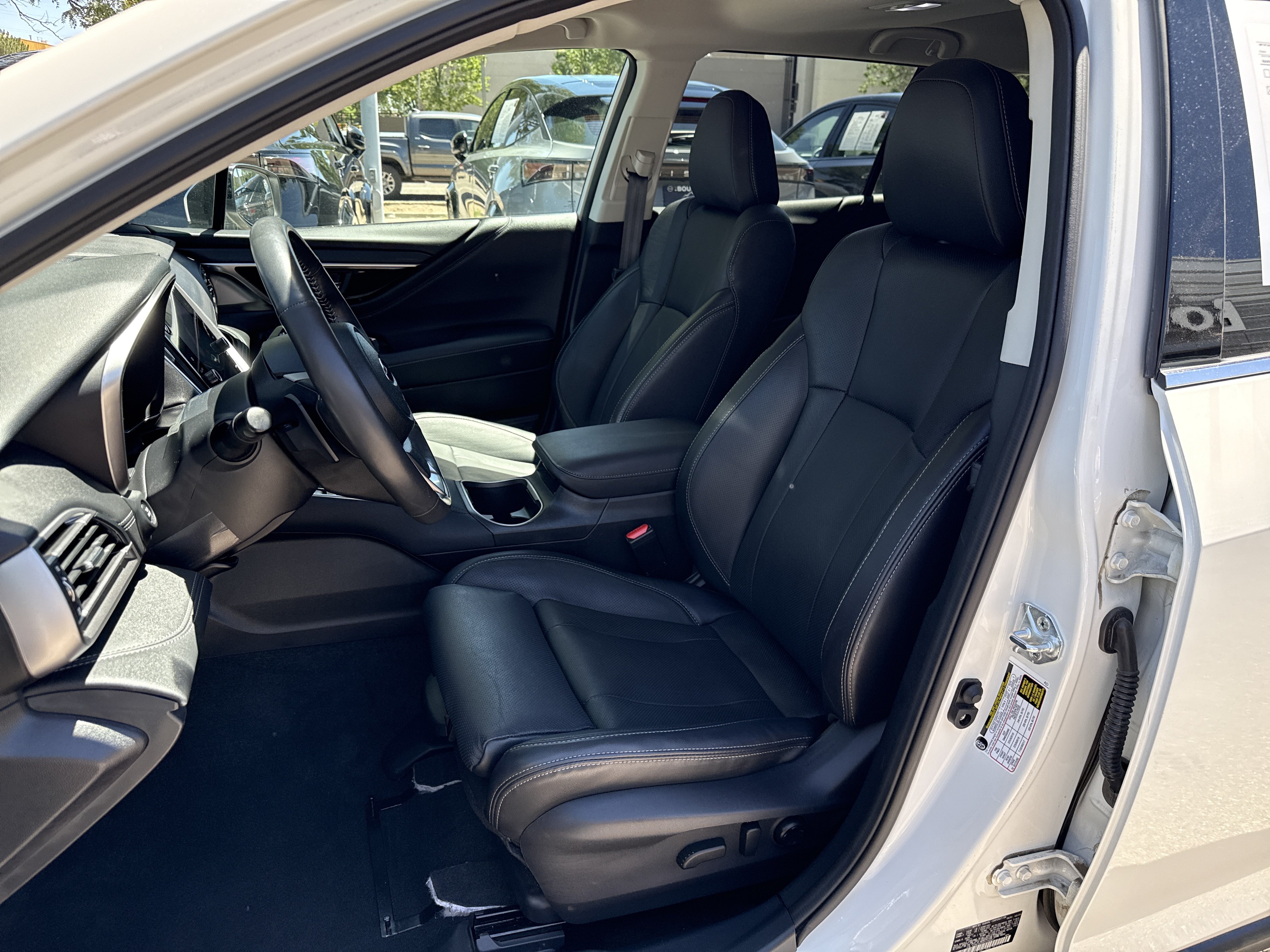 Used 2023 Subaru Outback Touring XT AWD/4WD image 20