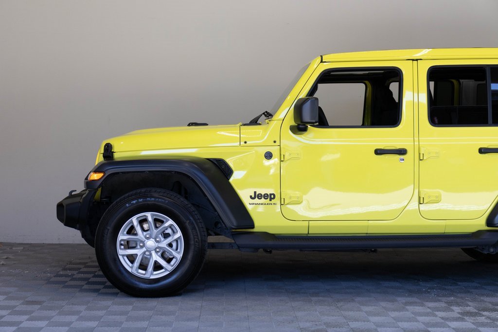 Used 2023 Jeep Wrangler Sport S w/ Sun And Sound Package image 8