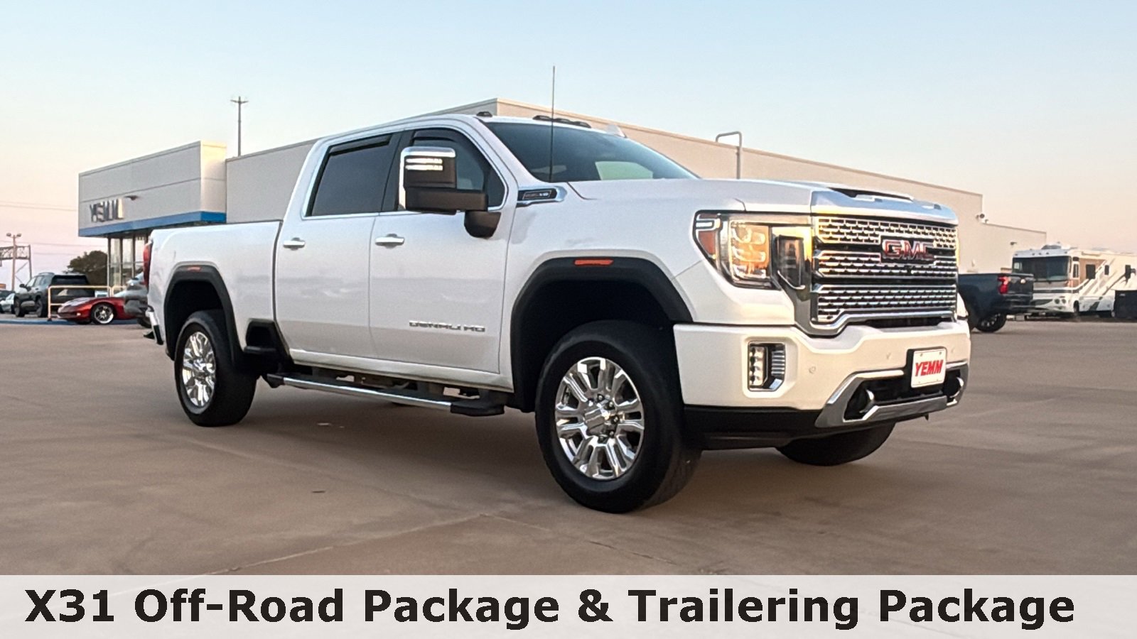 Used 2022 GMC Sierra 2500 Denali image 2