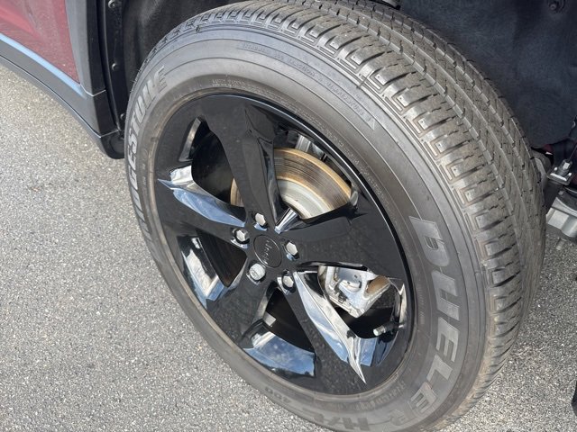 Used 2023 Jeep Grand Cherokee Altitude image 33