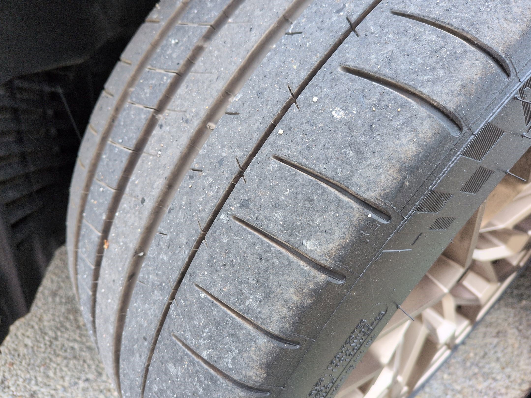 Used 2024 BMW M3 CS w/ M Driver's Package image 12