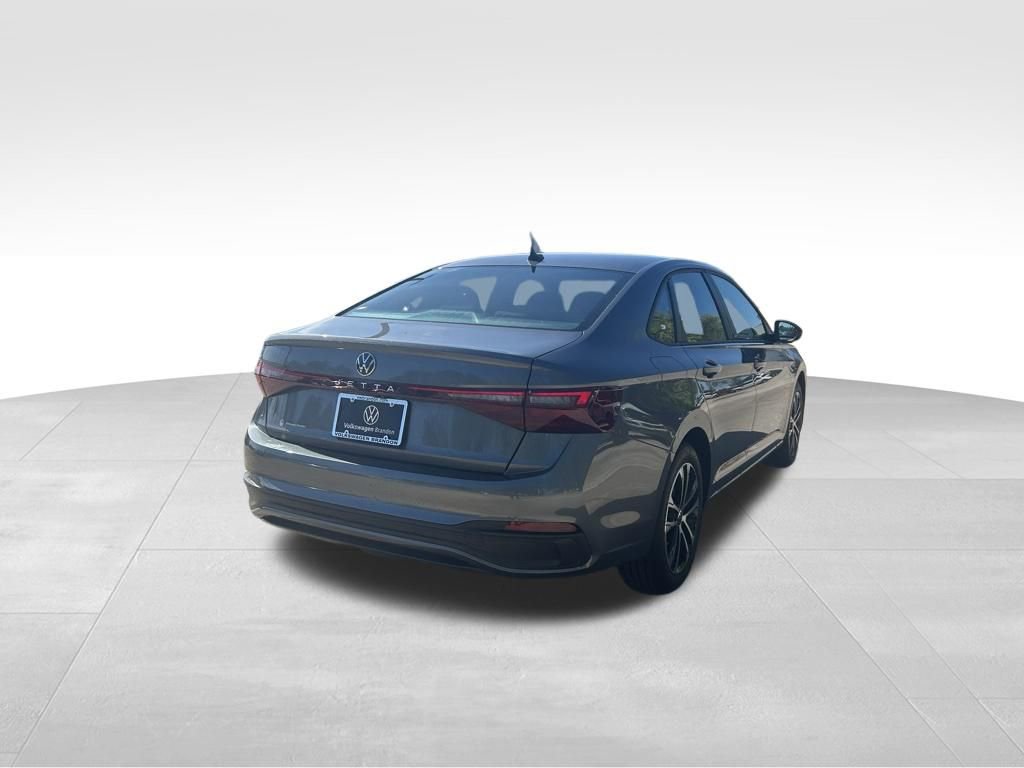 Used 2025 Volkswagen Jetta Sport image 5