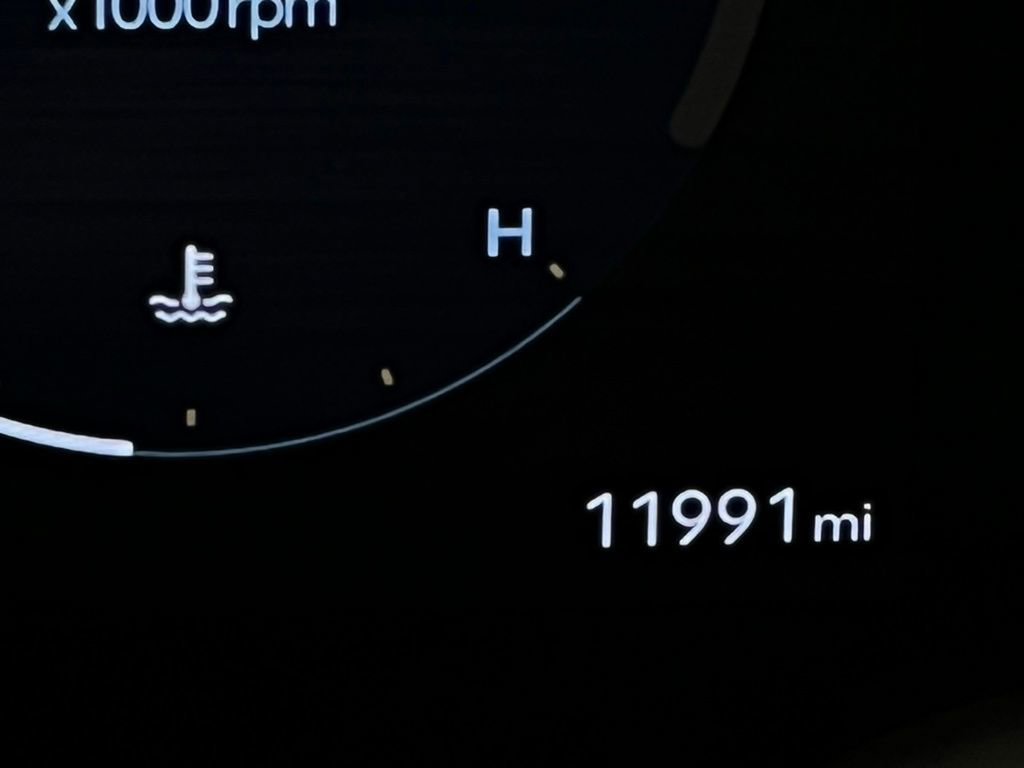 Used 2024 Hyundai Santa Fe Limited image 14