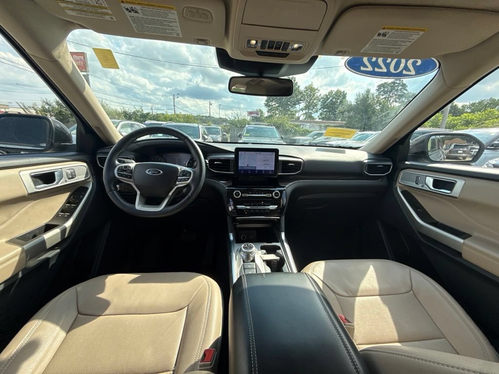 Used 2022 Ford Explorer Limited w/ Hybrid Equipment Group 310A AWD/4WD image 19