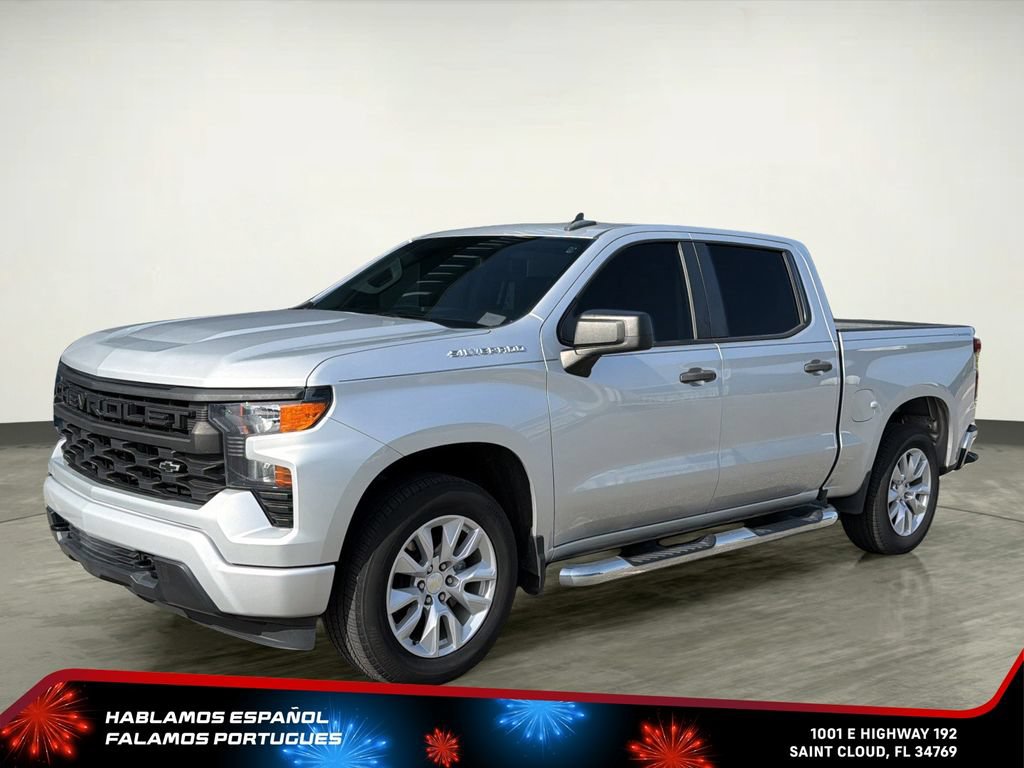 Used 2022 Chevrolet Silverado 1500 Custom RWD image 2