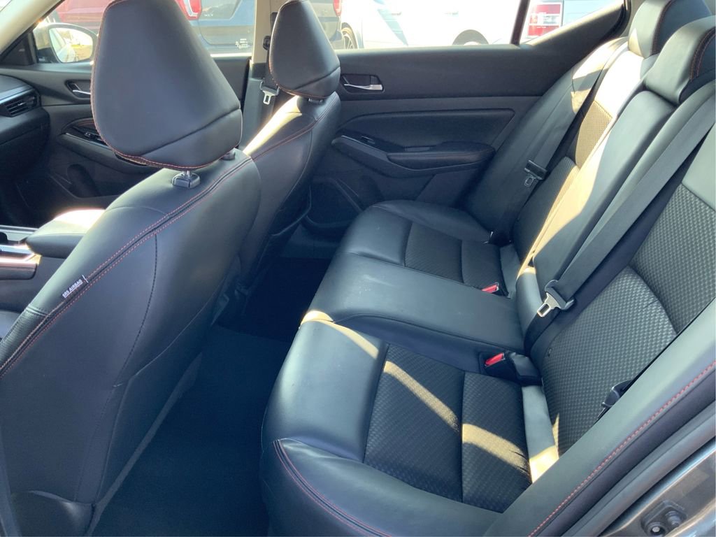 Used 2023 Nissan Altima 2.5 SR image 10