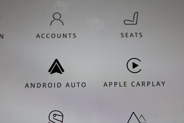 New 2025 Land Rover Range Rover Long Wheelbase SE image 41